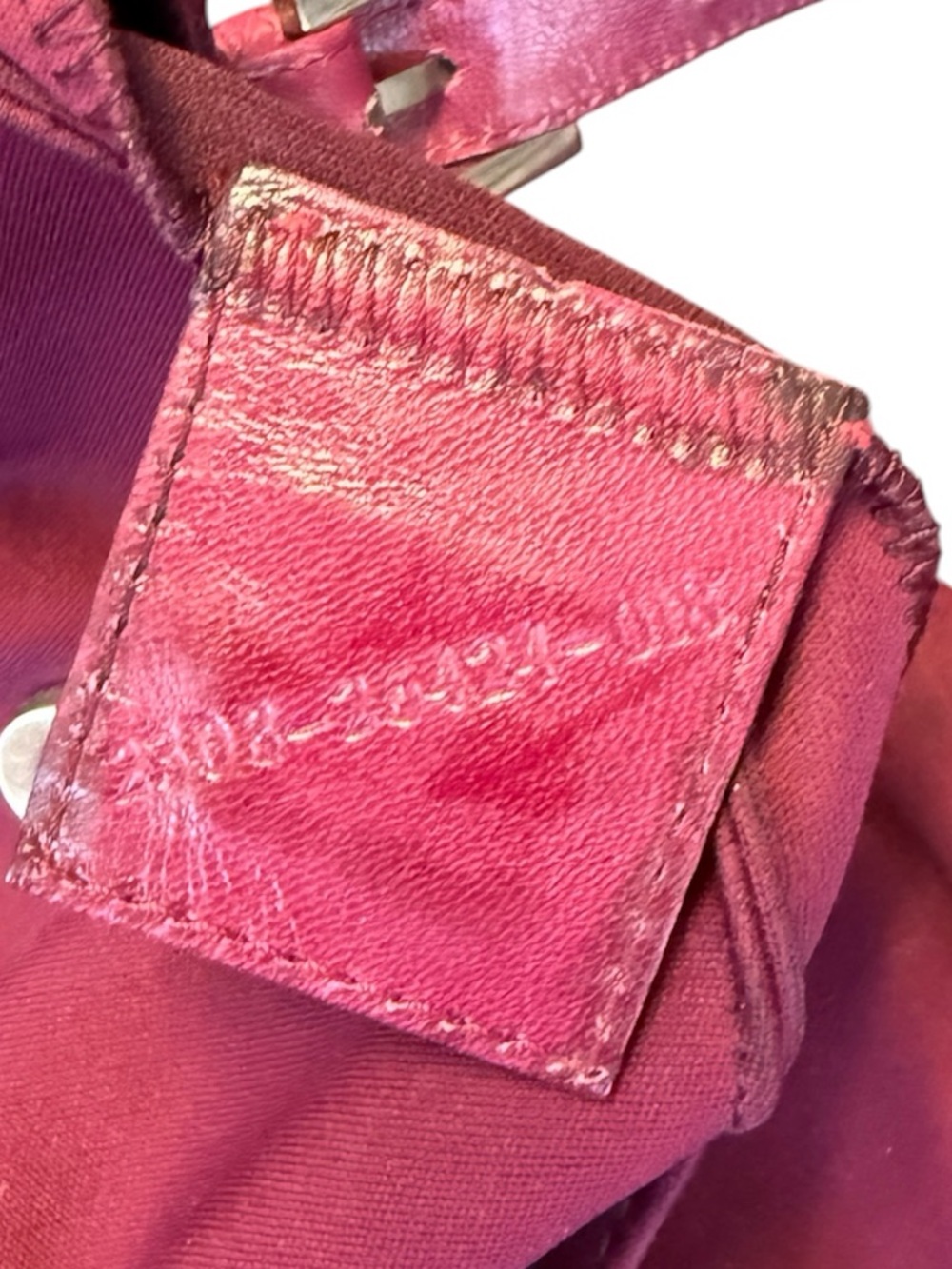 Vintage Fendi Neoprene Baguette Fuchsia Pink - Picture 8 of 10